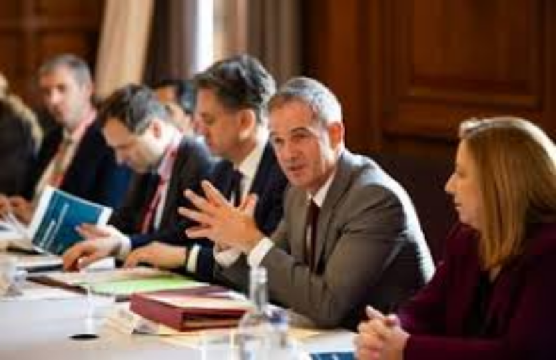 Secretaries of State Peter Kyle and Ed Miliband co-chair the first meeting of the AI Energy Council. 